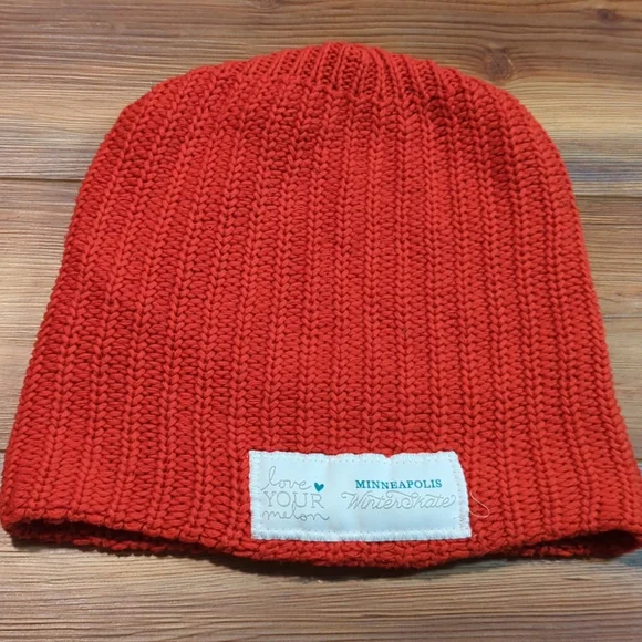 Love Your Melon | Accessories | Love Your Melon Beanie Style  display picture 3